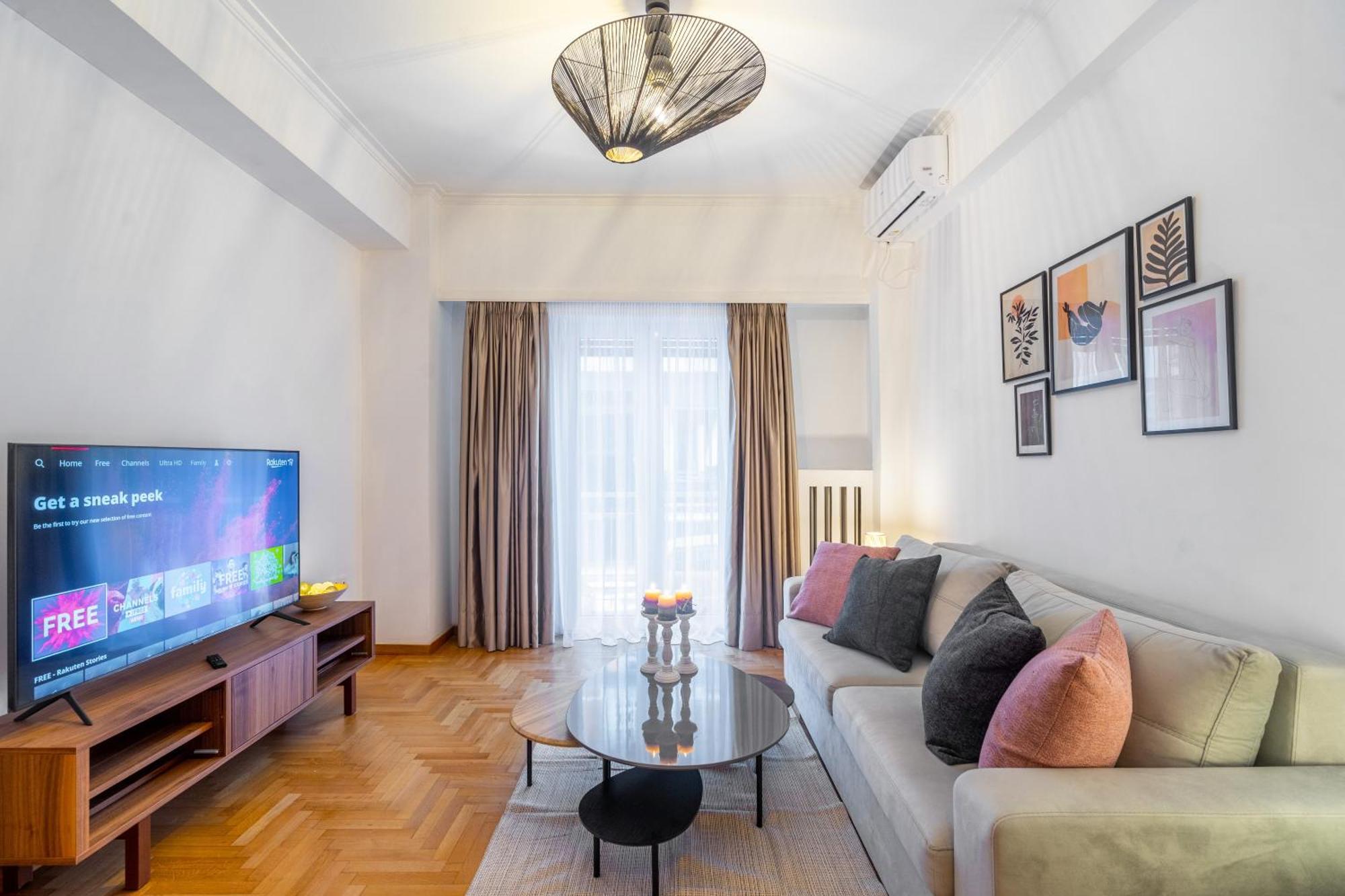 Modern Pagrati - Greecing Apartment