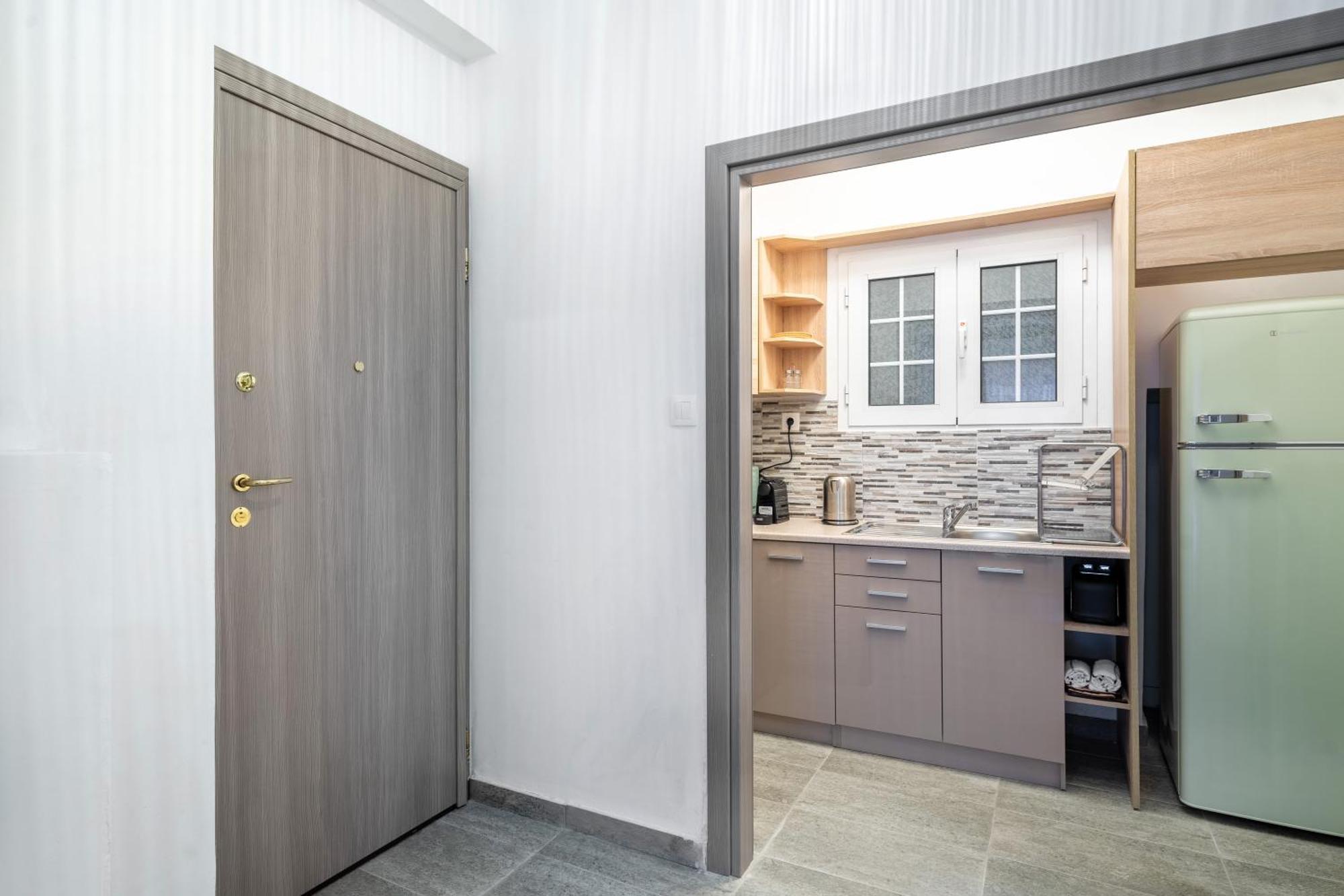 Apartment Modern Pagrati - Greecing *
